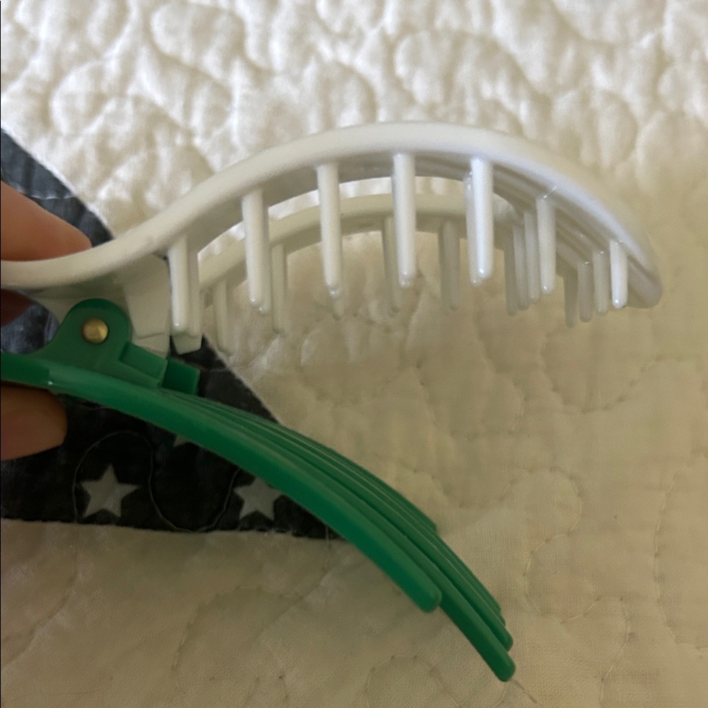 Medium Teleties Arnold Palmer Flat Round Clip - Picture 4 of 4